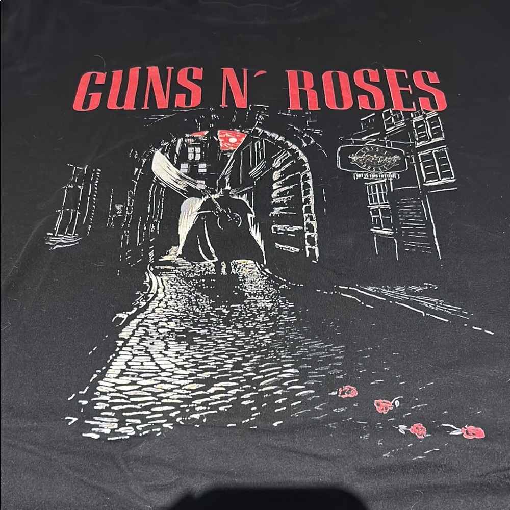 Black Guns N Roses London T-Shirt